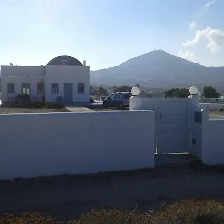 Meliria * Megalochori (Santorini)